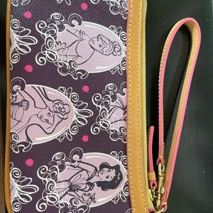 Dinner princess wristlet